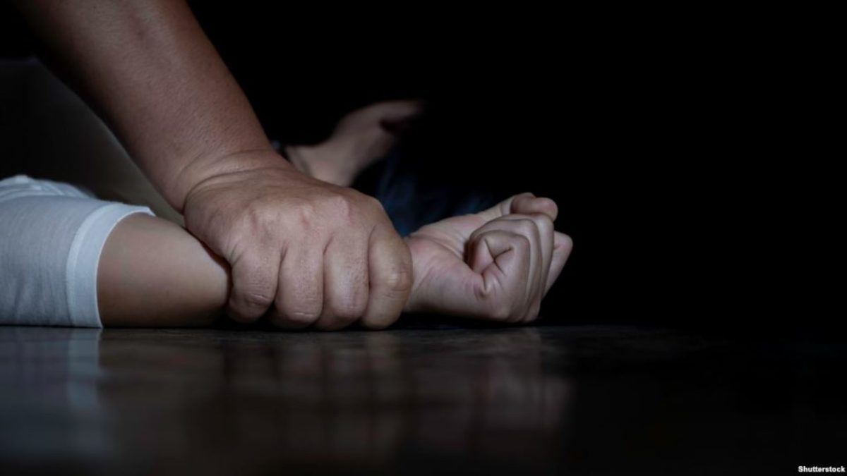 اغتصاب طفلة يمنية في مصر ومصادر تتحدث عن دور للسفارة اليمنية في إخفاء  الجريمة | شريكة ولكن