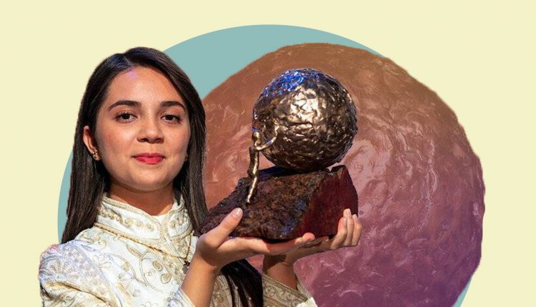 بانا العابد تحصد جائزة السلام للأطفال/الطفلات