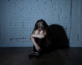 المتهم بجريمة قتل واغتصاب ختام نواف يمثل أمام القضاء