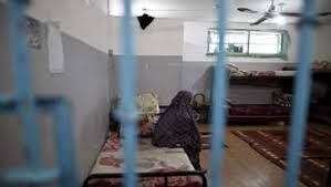 تقرير حقوقي: 49 أسيرة في سجون الاحتلال معتقلات إداريًا بلا تهمة