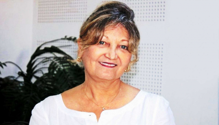 تونس: تضامن نسوي مع الناشطة "سناء بن عاشور" لتعرضها لعنف رقمي وحملات تشهير