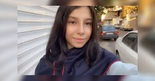 ديانا طاهر آبادي.. طالبة إيرانية تواجه حكمًا بالإعدام