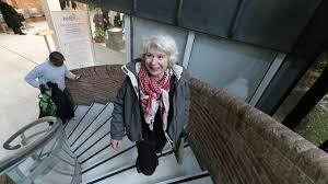 إدراج رئيسة جمعية "يورو فلسطين" على قائمة الإرهاب لفضحها جرائم الاحتلال