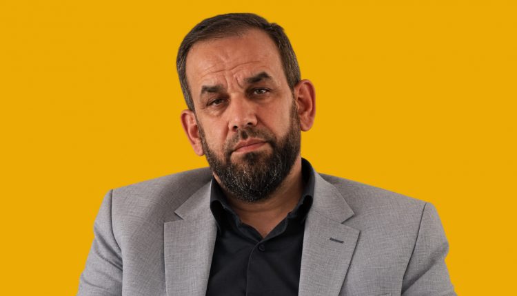 عضو "مجلس الشعب" السوري أحمد السماعيل أبو الحارث يدعو إلى إعادة الضرب إلى المدارس